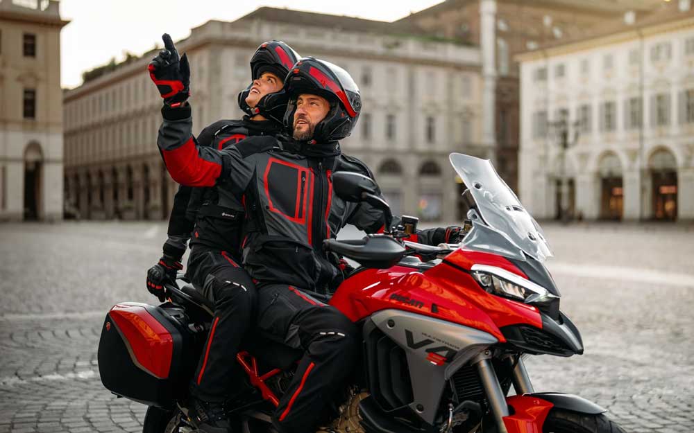 Adaptive Ergonomics: The Future of Motorcycle Comfort and Performance